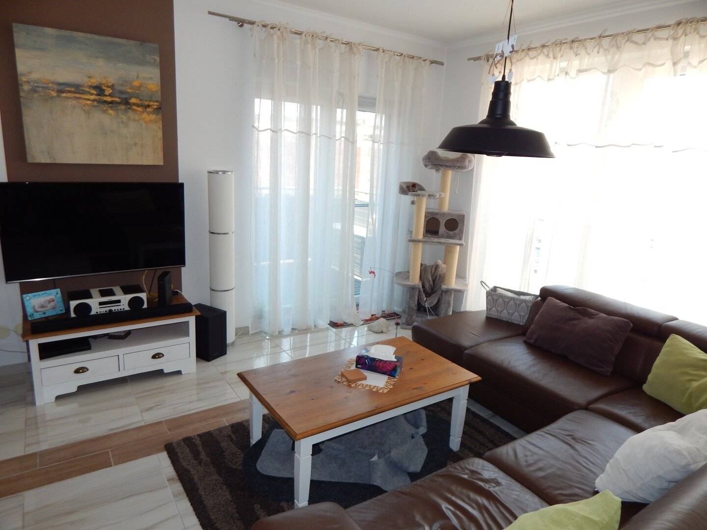 Bright Terrace Apartment with Parquet and Open Kitchen