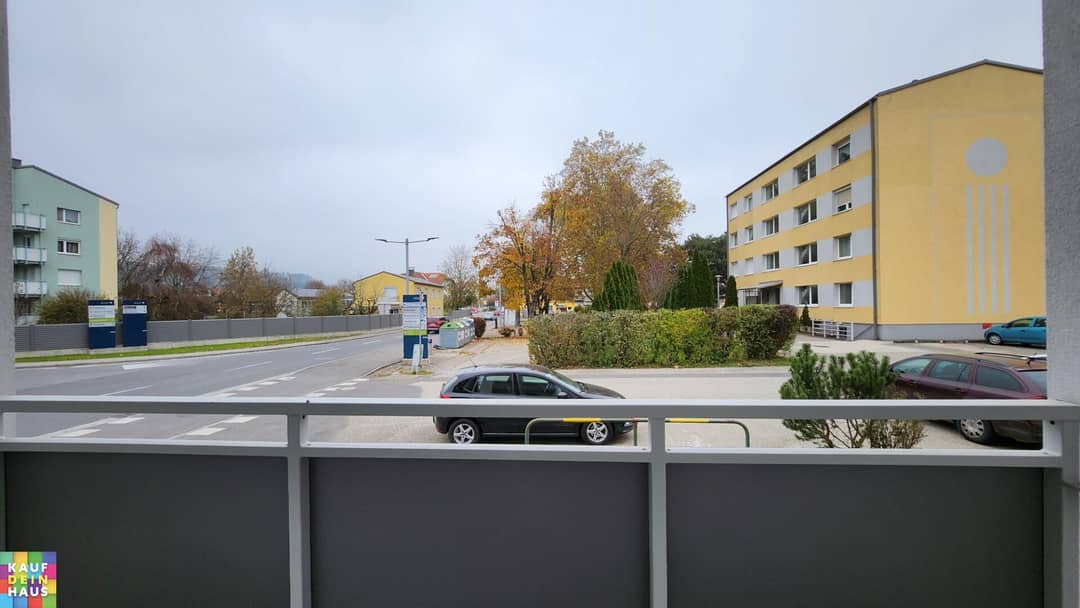 Zentrale 2 Zimmer Wohnung mit Loggia in Pöchlarn