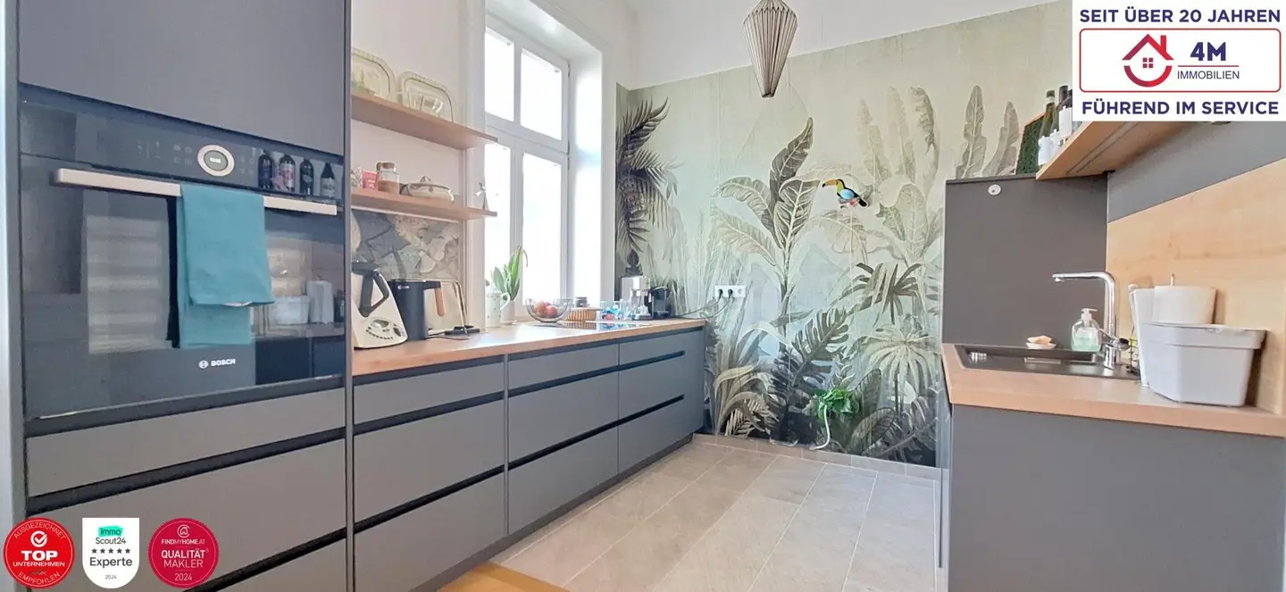 Charmantes Altbau Apartment mit Parkett und Wohnküche