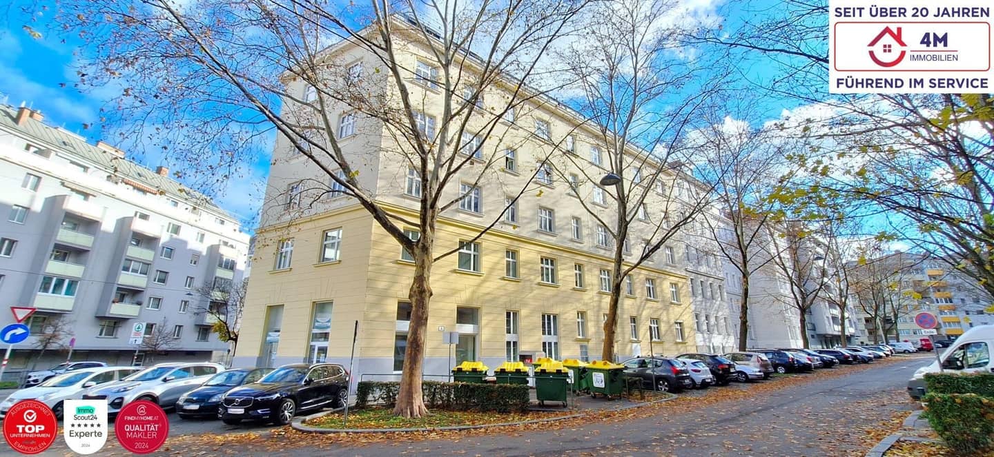 Charmantes Altbau Apartment mit Parkett und Wohnküche