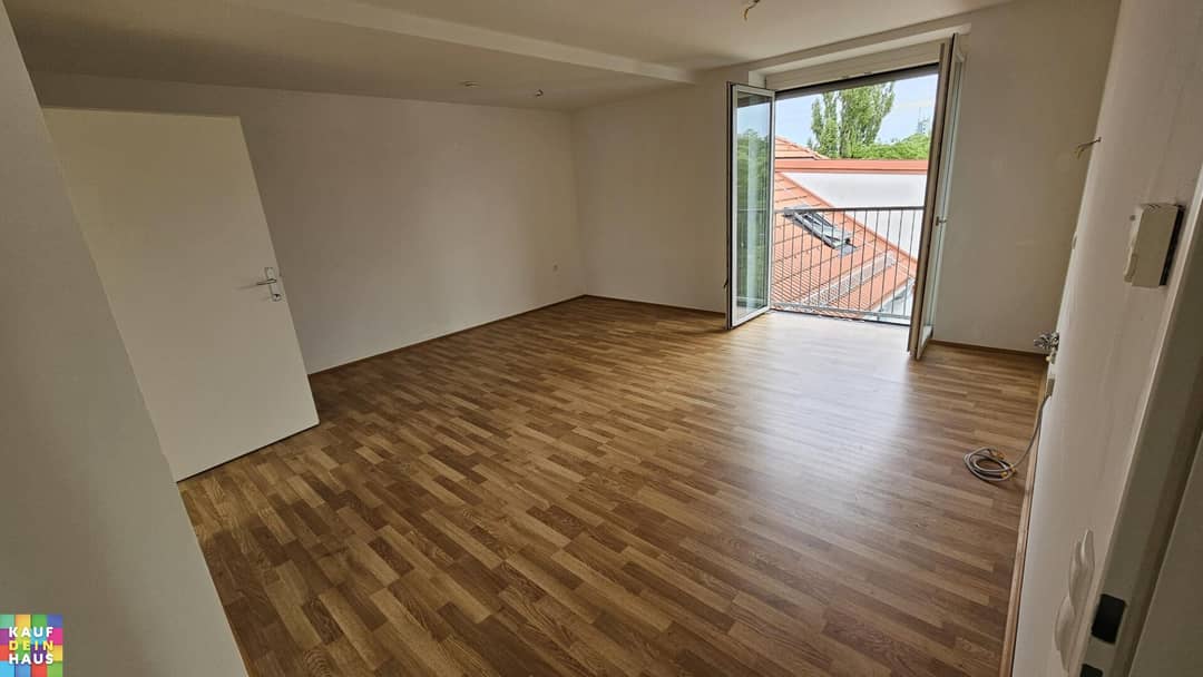 Dachgeschosswohnung mit Aufzug in sehr guter Lage