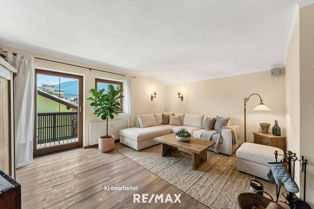 Sonnige Ferienwohnung mit Balkon und Kamin in Kitzbühel