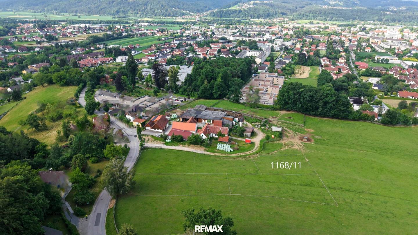 Sonniges Baugrundstück mit Südwestlage und Fernblick