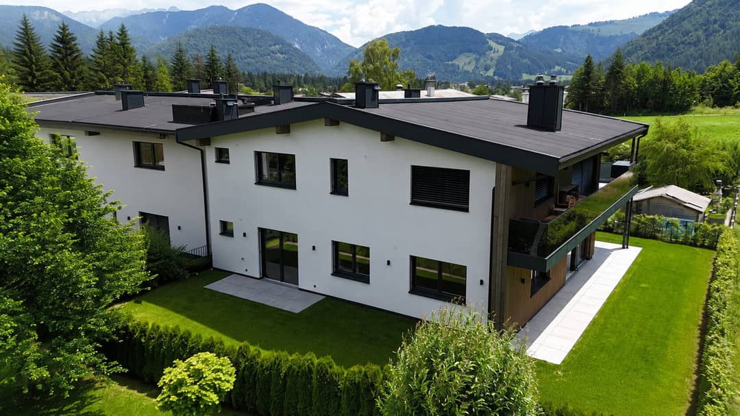 Gartenwohnung mit Terrasse und Privatgarten in ruhiger Lage