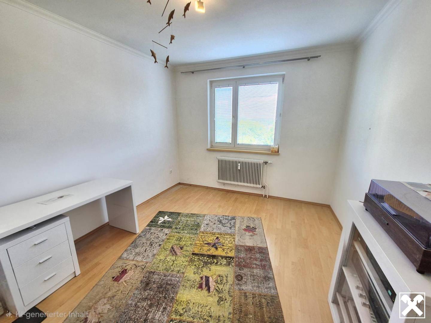 Gepflegte Wohnung mit Loggia und Lift im 5. Obergeschoss