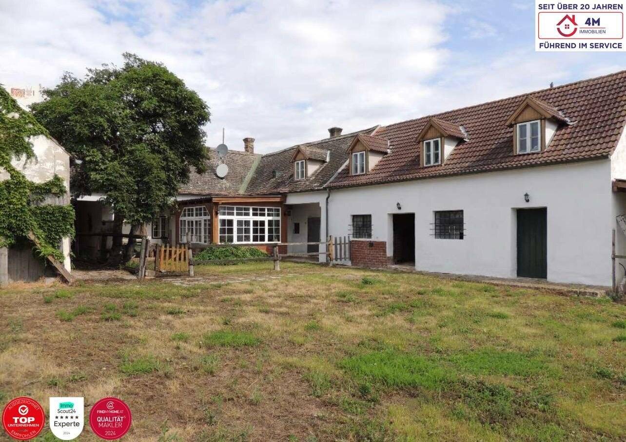 Bauernhaus mit Sauna und Pferdeboxen