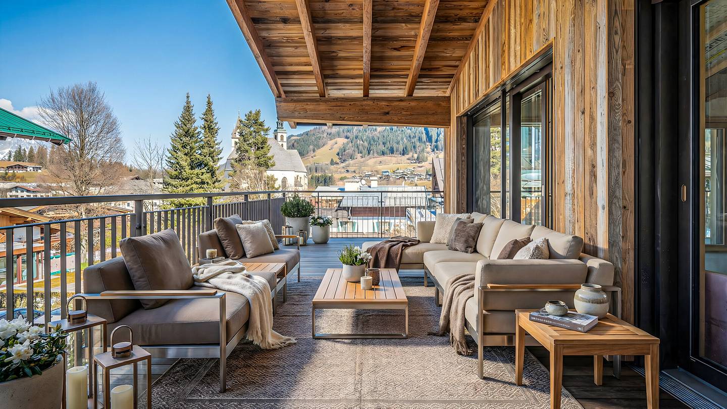 Penthouse mit Terrasse und Bergblick im Zentrum von Kitzbühel