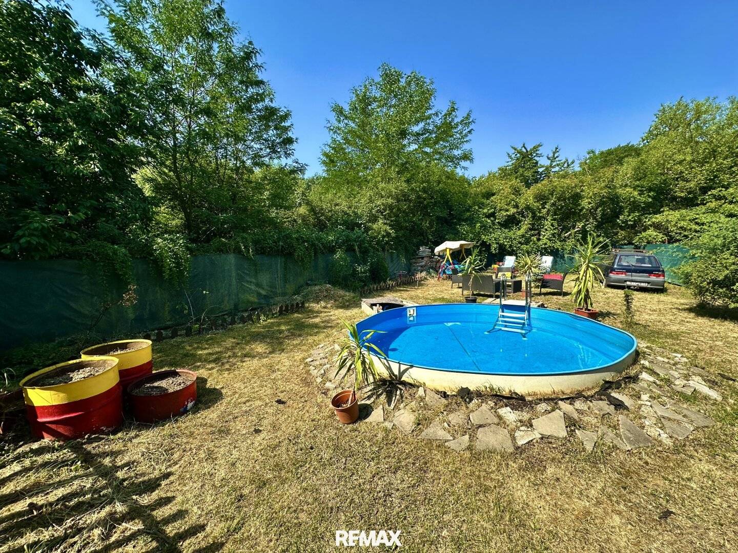 Landhaus mit Garten Terrasse und Pool