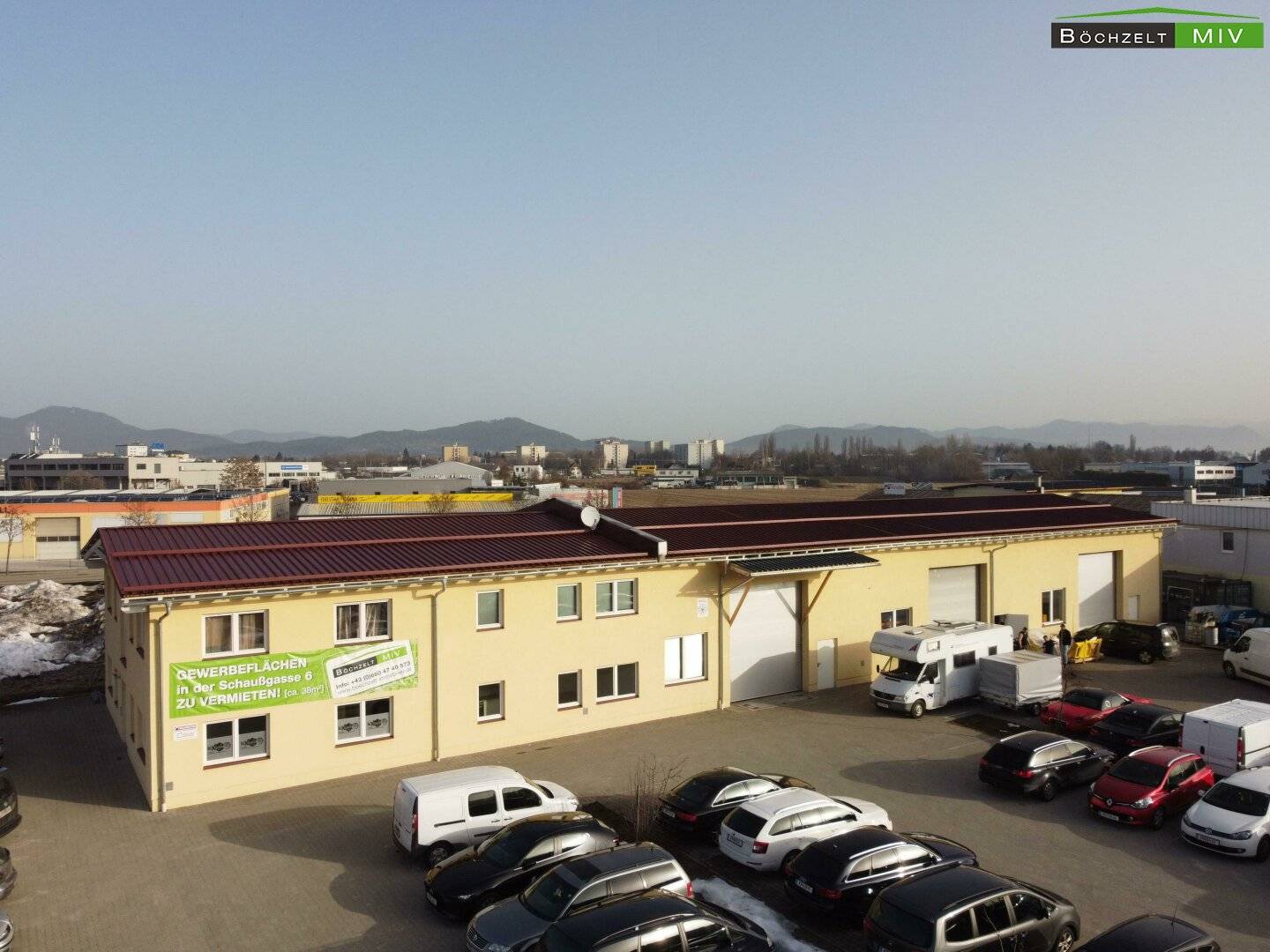 Modern ground floor office space with tea kitchen and parking