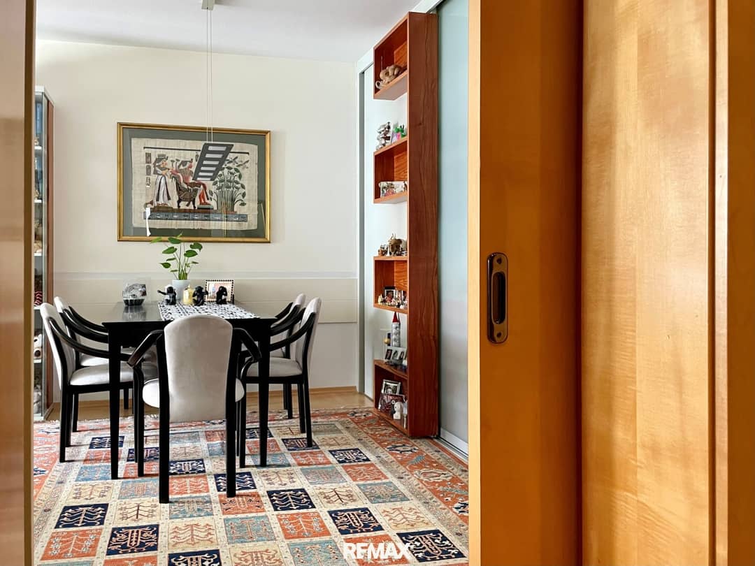 Gepflegte Wohnung mit Loggia und Blick ins Grüne