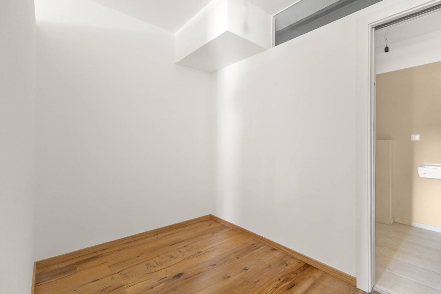 New build apartment with balcony in historic city centre