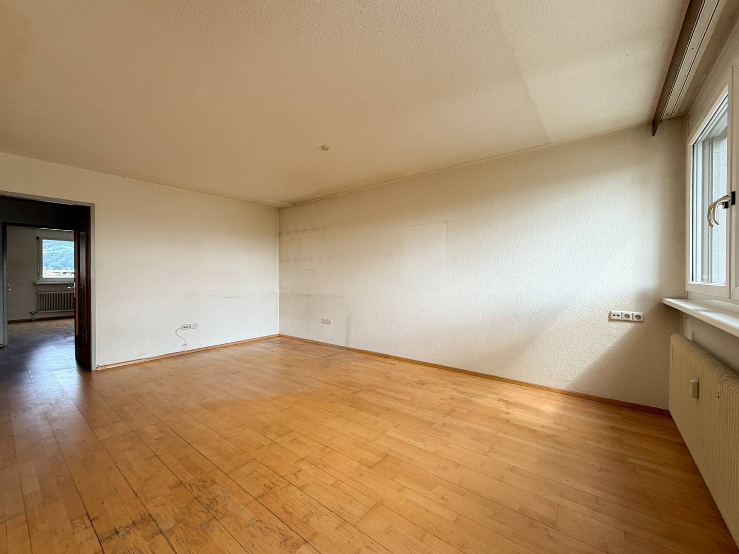 3 Bedroom Apartment with Balcony in Central Location