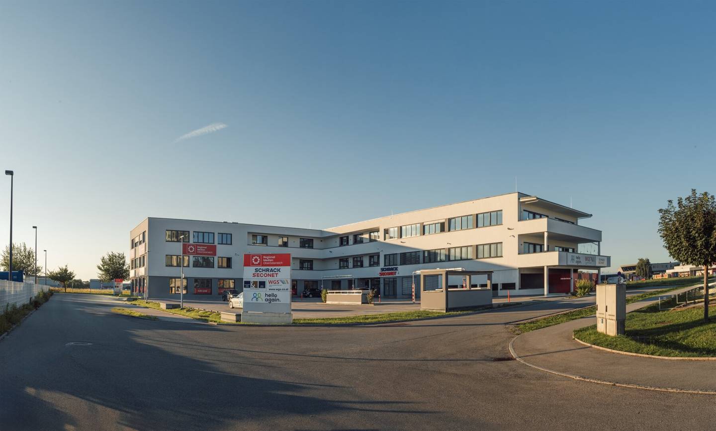 Office Space with Air Conditioning and Elevator in Leonding