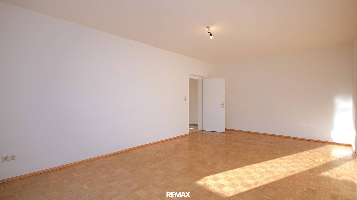 Apartment with balcony in central location near FH Joanneum