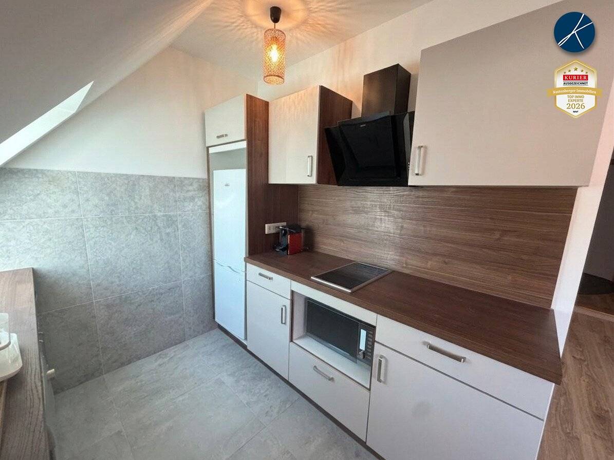 Furnished Penthouse with Air Conditioning in the Old Town