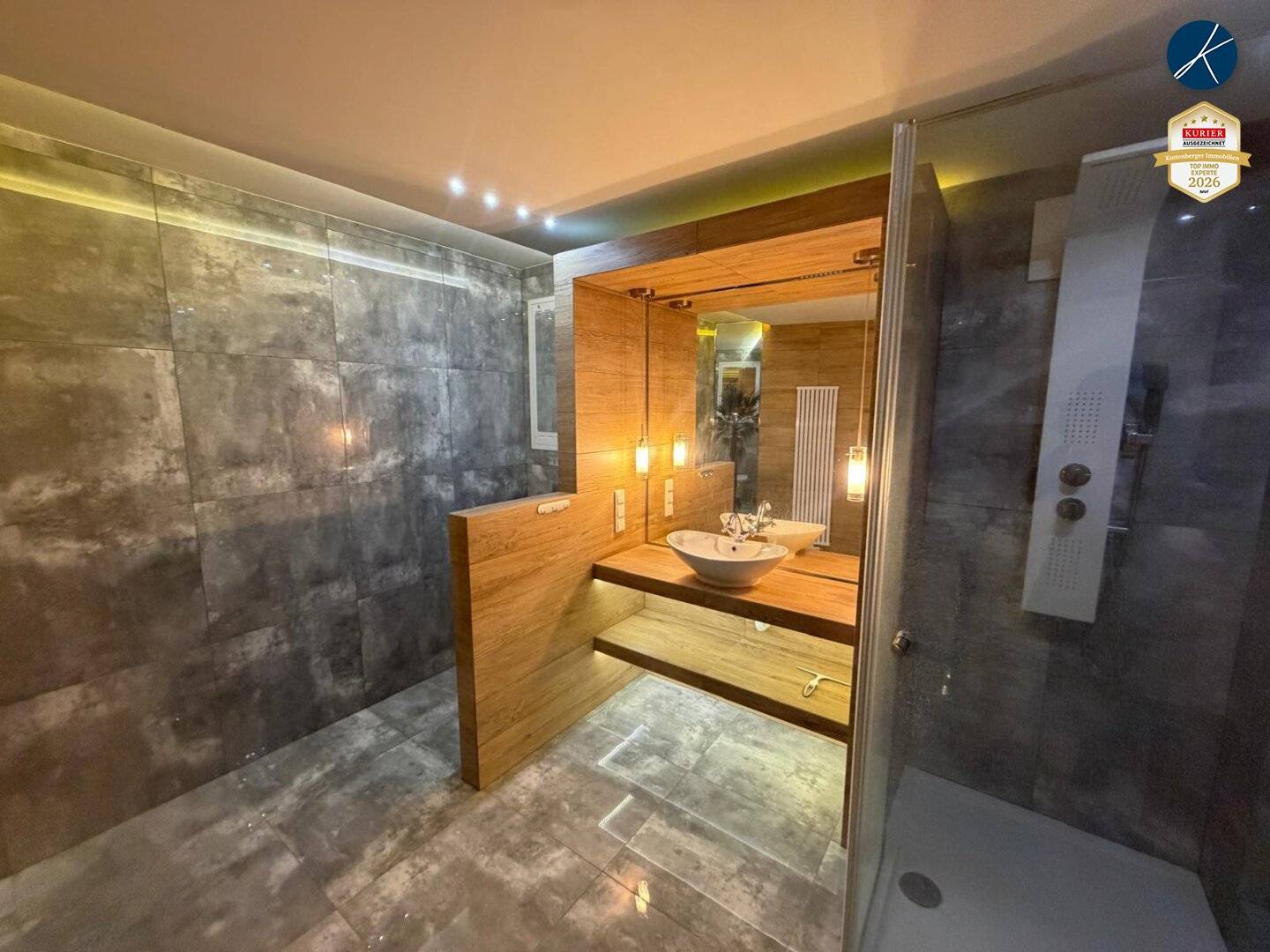 Furnished Penthouse with Air Conditioning in the Old Town
