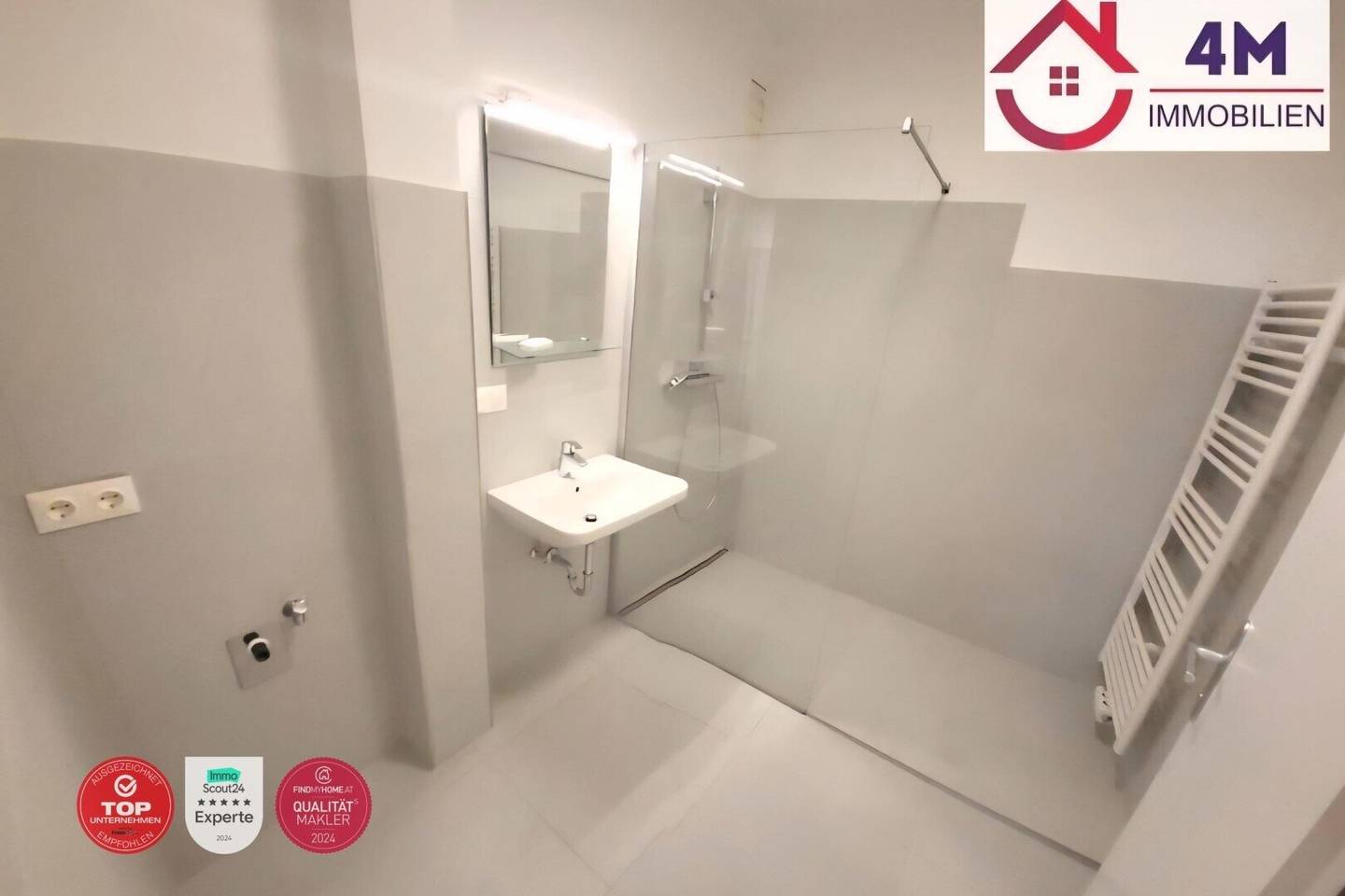 Renovated apartment with parquet in the embassy district