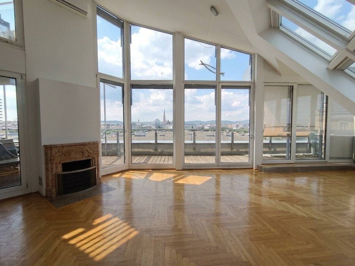 Dachgeschoss Maisonette mit Panoramablick und Terrassen