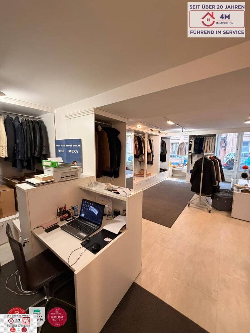 Helle Geschäftslokal mit Galerie in bester Innenstadtlage