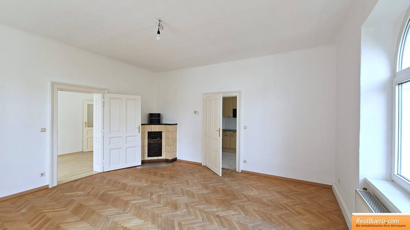 Open-ended bright old building gem in Wassergasse