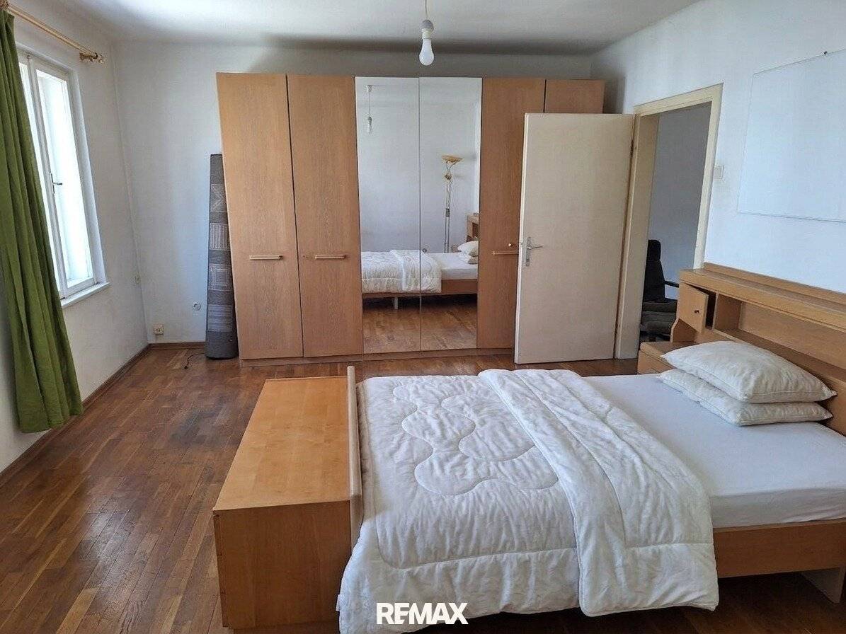 Compact Apartment with Infrared Heating and Fitted Kitchen in Graz