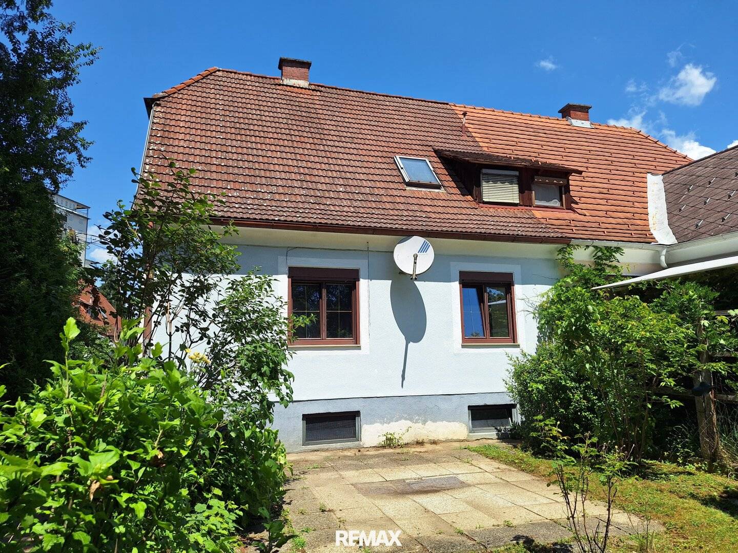 Doppelhaushälfte mit Garten und Südterrasse