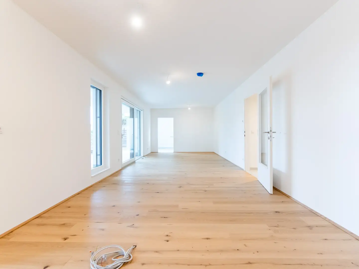 Ground floor apartment with garden and two terraces by the old Danube