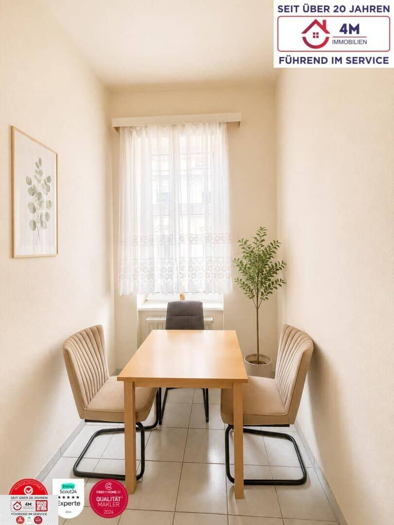 Charming period apartment with elevator and parquet in quiet location