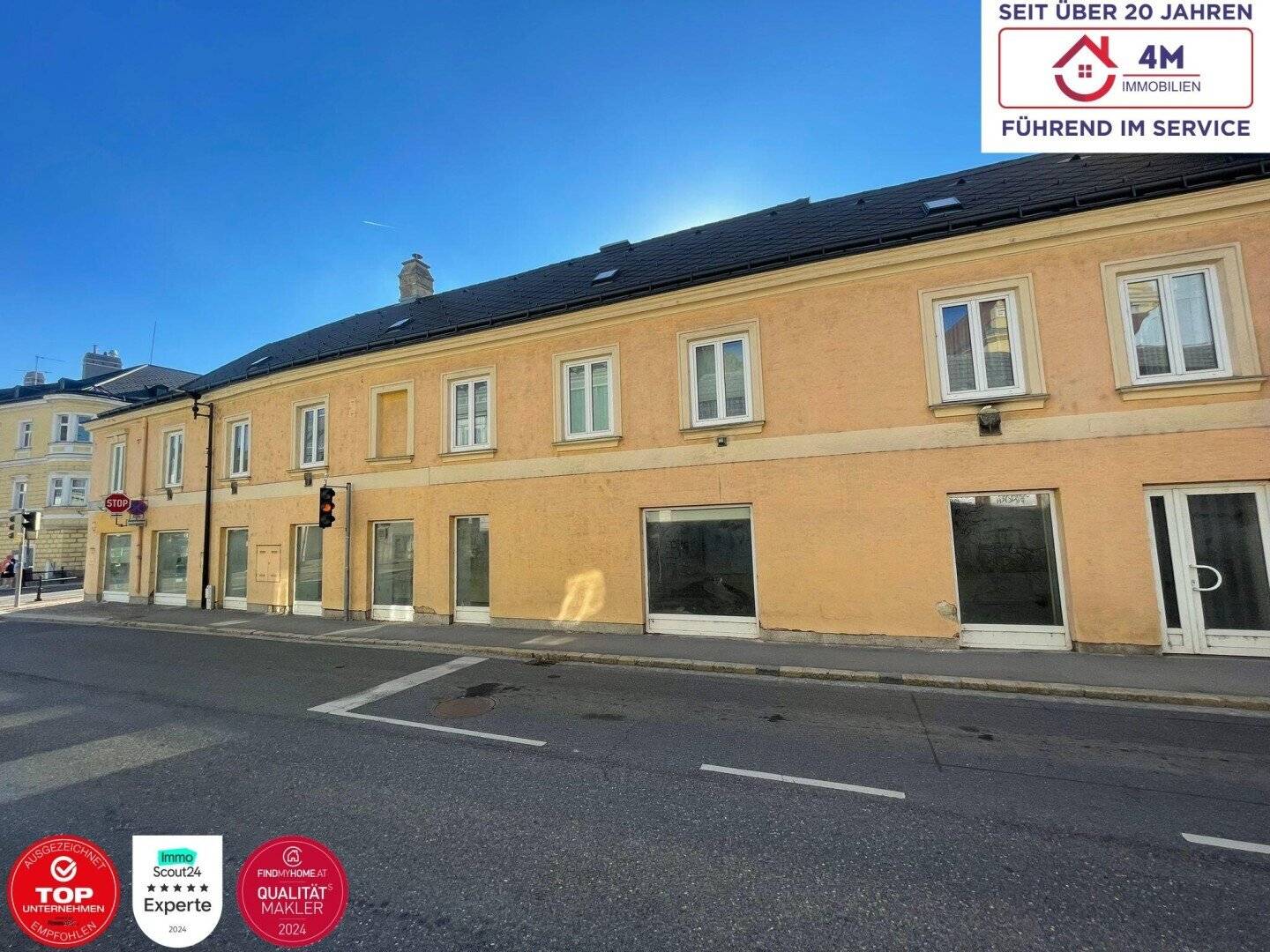 Baubewilligtes Mehrfamilienhaus mit Photovoltaik im Zentrum