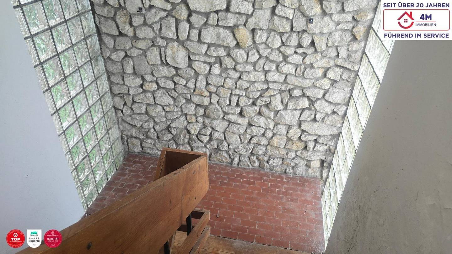 Sanierungsbedürftiges Haus mit großem Garten in Maria Gugging