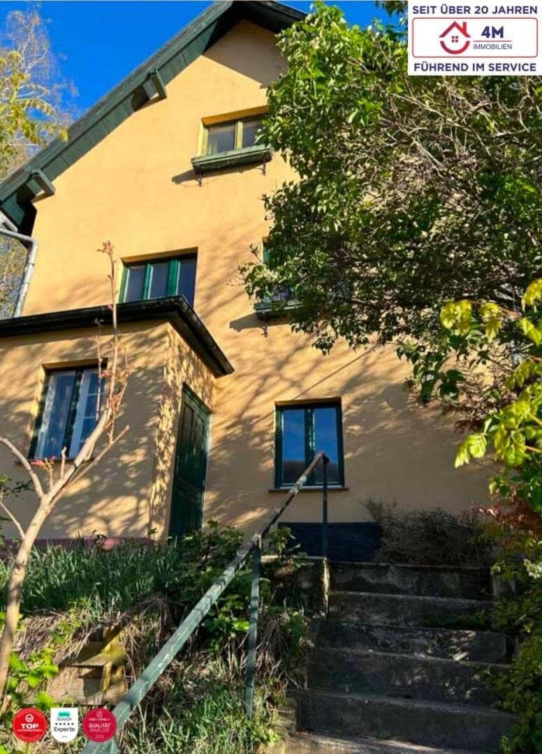 Sanierungsbedürftiges Haus mit großem Garten in Maria Gugging