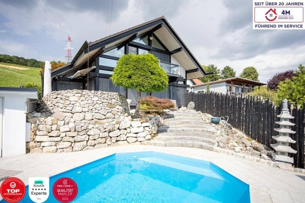 HUF architect house with garden pool and garage in Maria Gugging