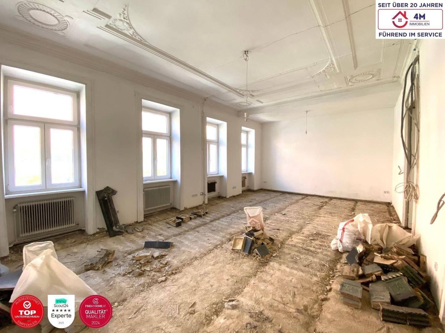 149 m² shell condition in the 7th district | Spacious old building apartment with potential