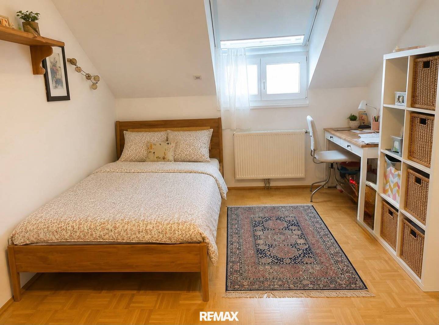 Charmante Dachgeschosswohnung mit Lift und Gemeinschaftsgarten
