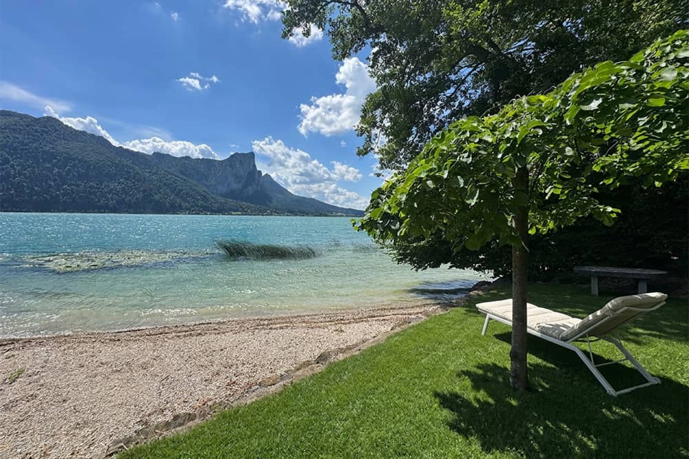 Rückzugsort mit See und Bergblick in Alleinlage