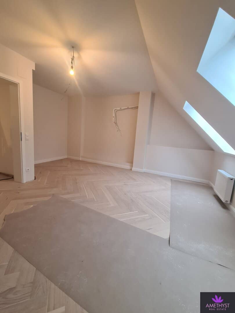 Compact apartment with renovation potential in Vienna