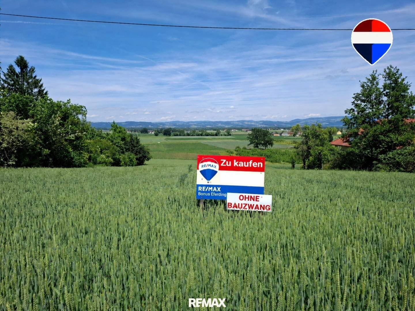 Baugrundstück in ruhiger Hanglage mit Fernblick