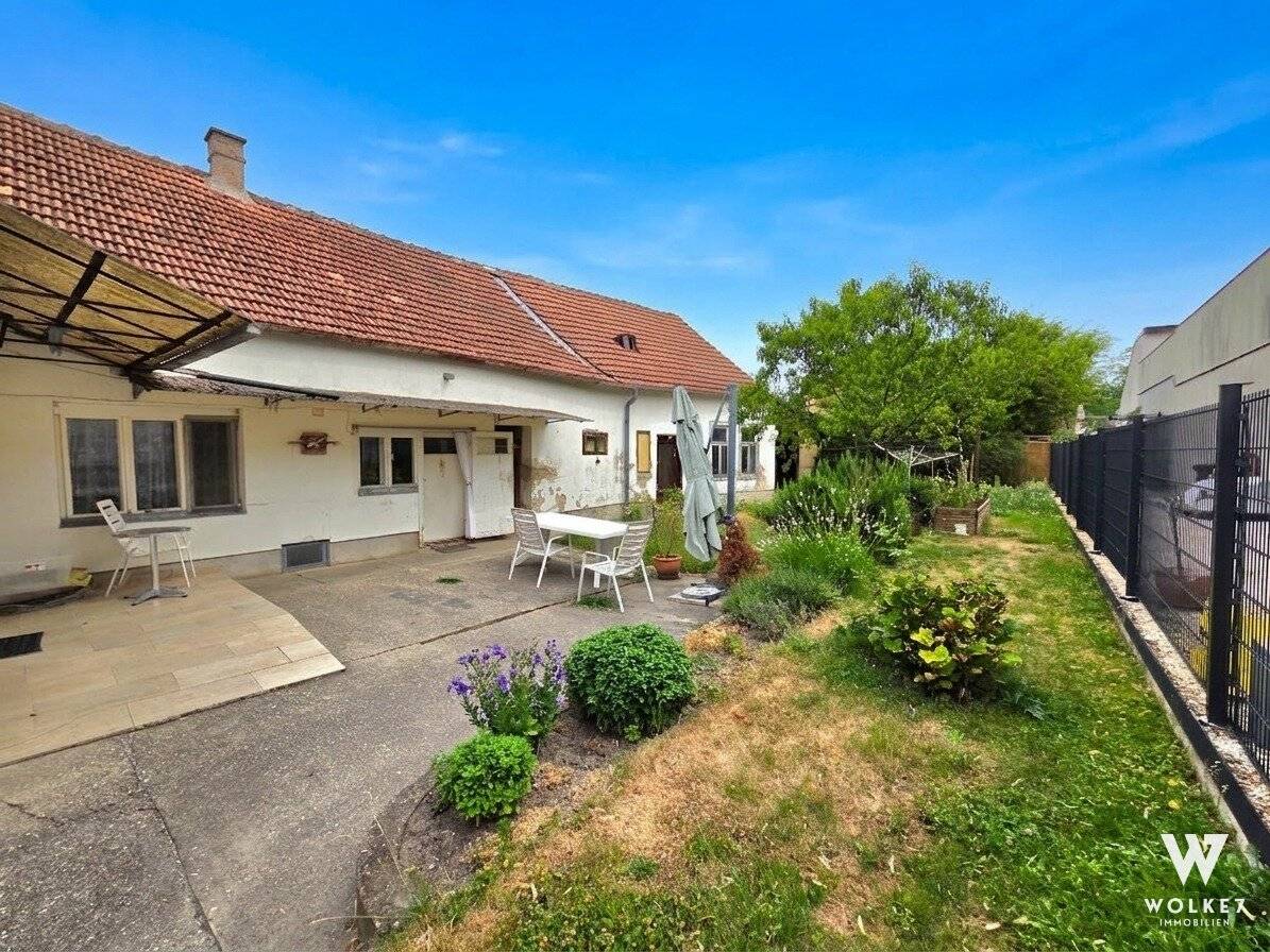 Baugrundstück mit Entwicklungspotenzial in ruhiger Lage
