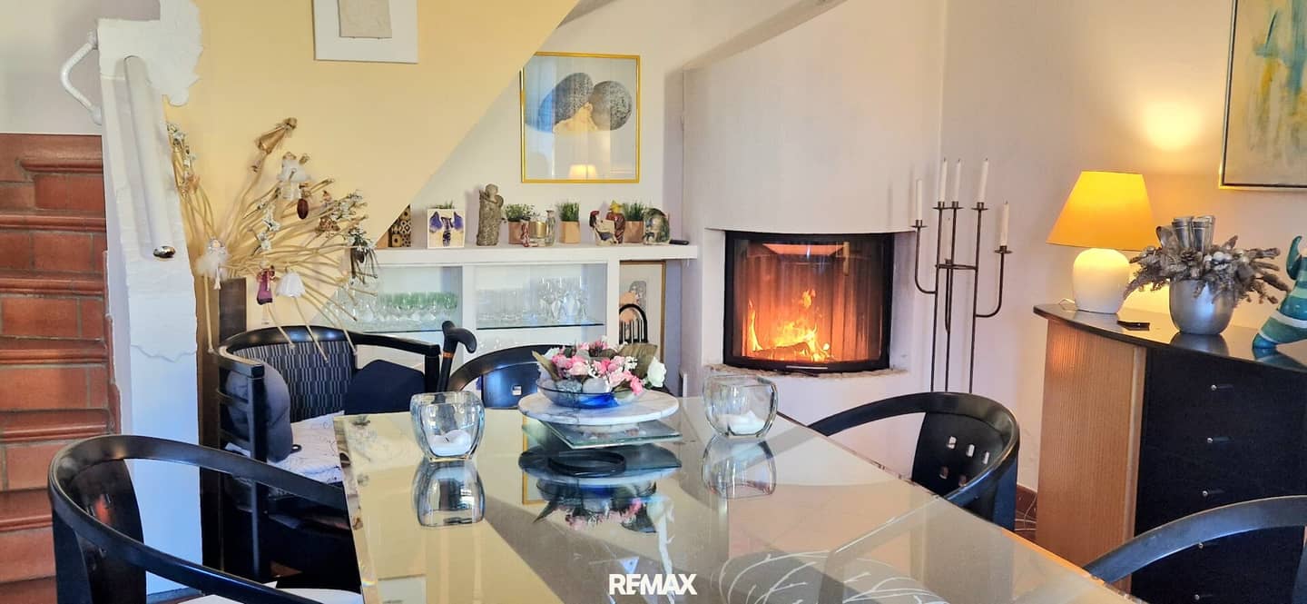 Maisonettewohnung mit Garten und Terrasse beim Wasserschloss