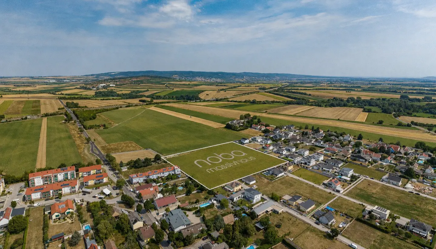 18 Houses - Plot with Building Permit for Immediate Implementation / 1st Construction Phase