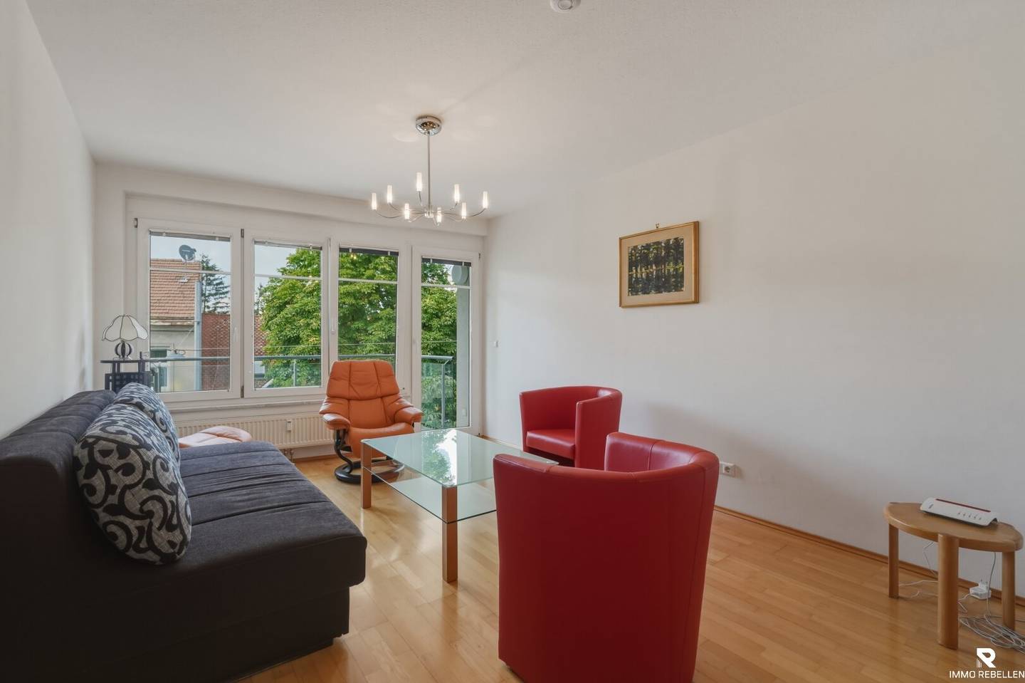 Apartment with balcony and garage near Wilhelminenberg