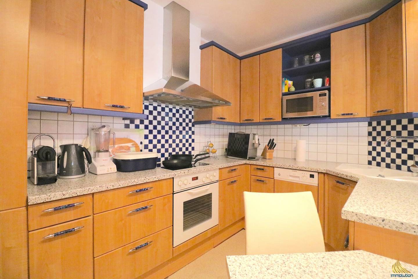 Gepflegte Terrassenwohnung mit Südterrasse neben Golfplatz