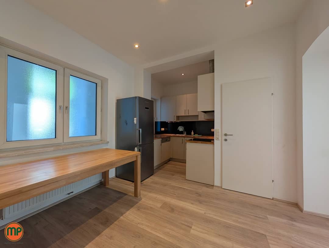 Bright apartment with elevator near U4 Unter St. Veit