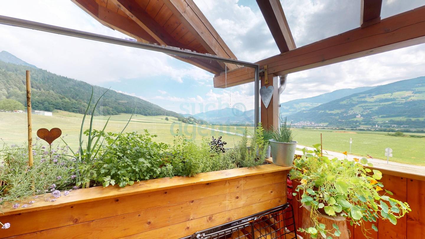 Maisonettewohnung mit Balkonen und Weitblick in ruhiger Lage