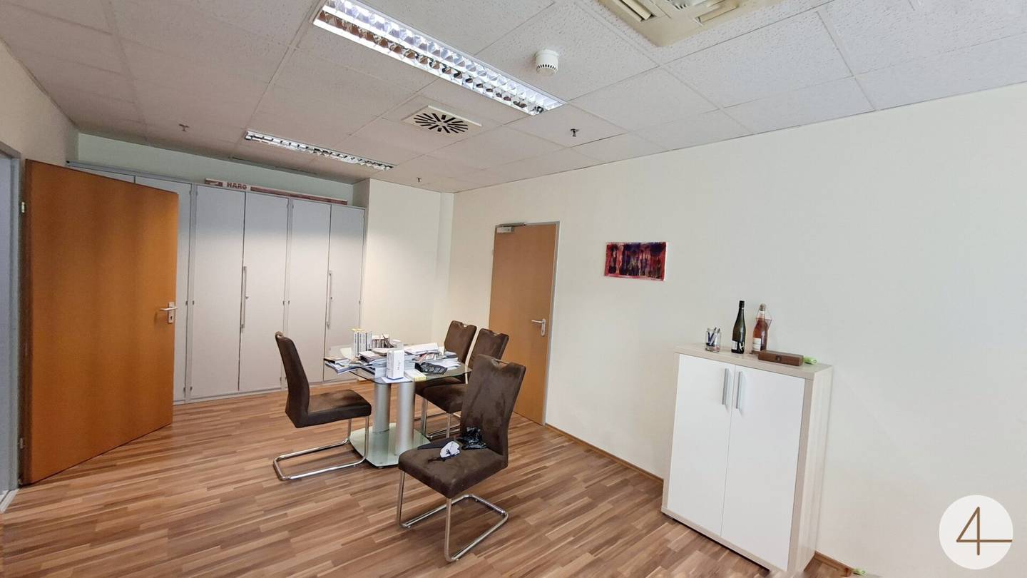 Office Space in Prime City Center Location with Tea Kitchen