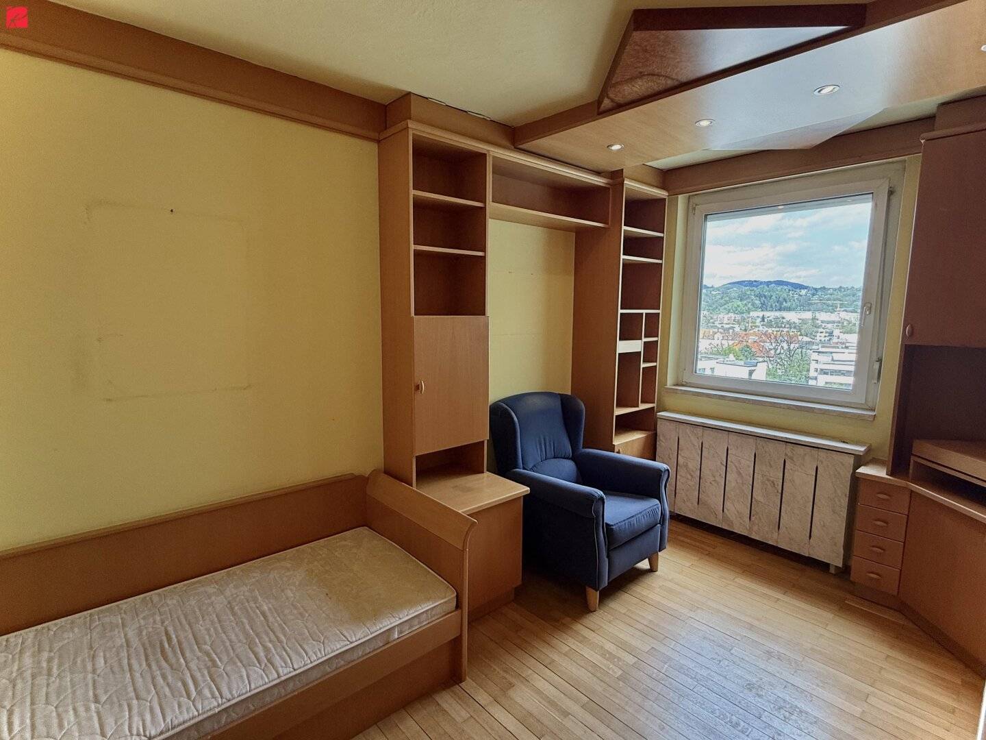 Renovation-needed 3-room flat in Graz