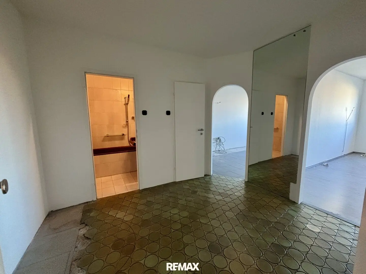 Apartment with storage unit and excellent transport links in the 20th district