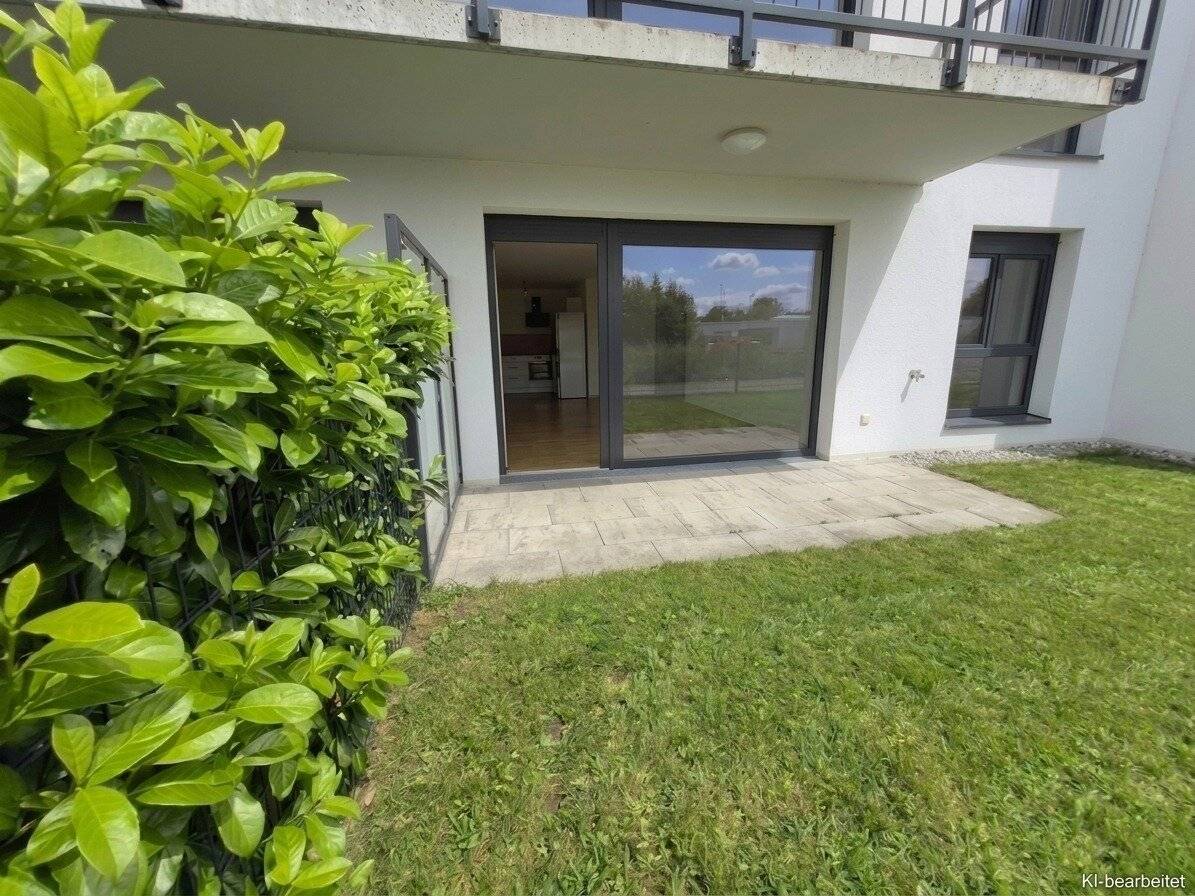 Neubauwohnung mit Garten und Terrasse