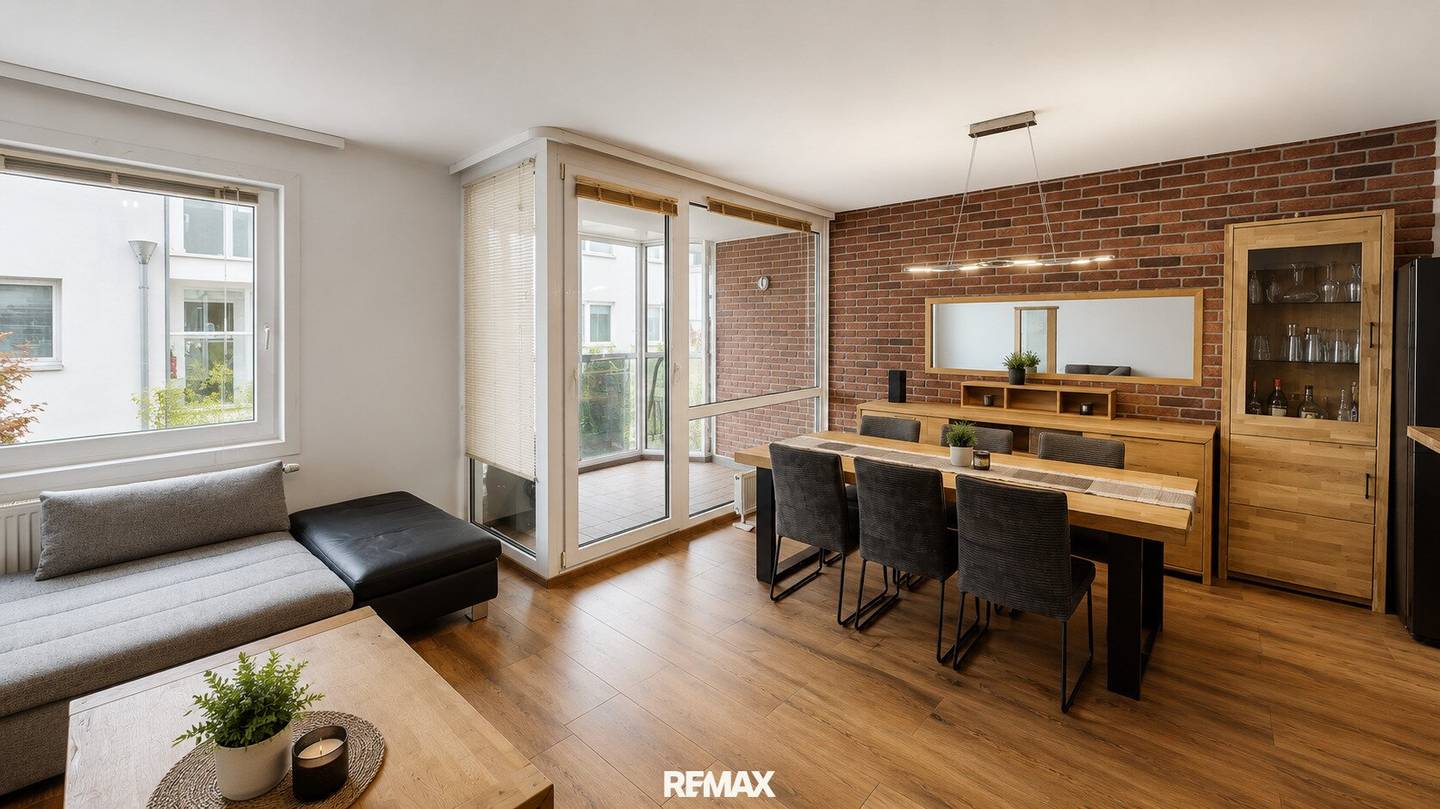 Stylish maisonette apartment with winter garden in quiet villa district