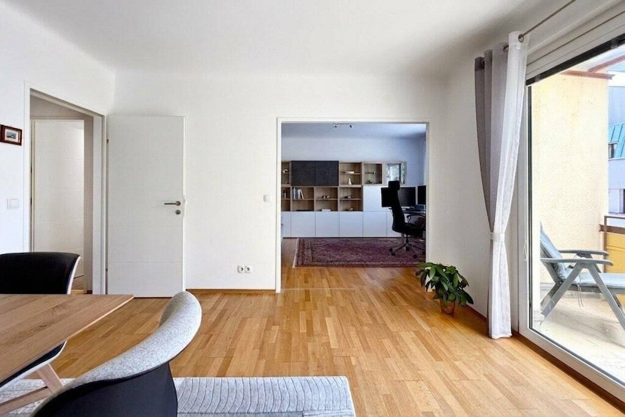 Sofort einziehen & wohlfühlen: Helle 85 m² Wohnung mit Balkon in sehr guter Döblinger Lage